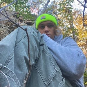 Meet your Posher, Justin